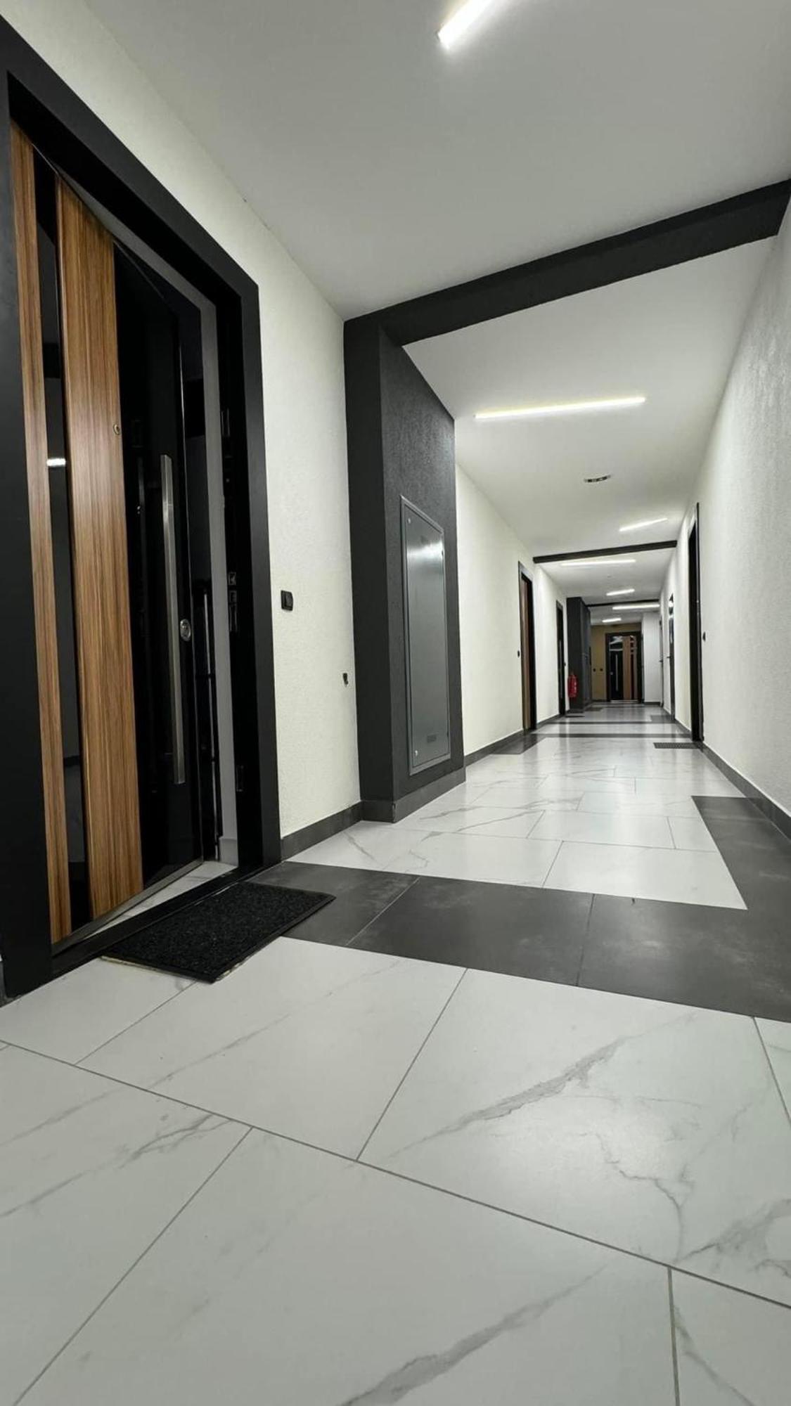 Apartment Apartman Bulevar Stup